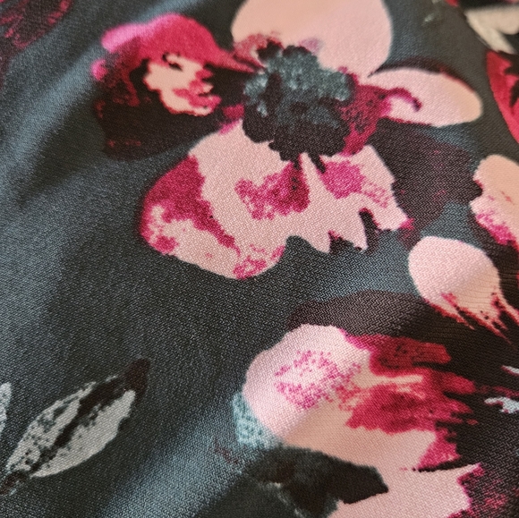 NWT ☆ Kasper Top, Size Large Petite, Brand NEW! - Picture 3 of 4